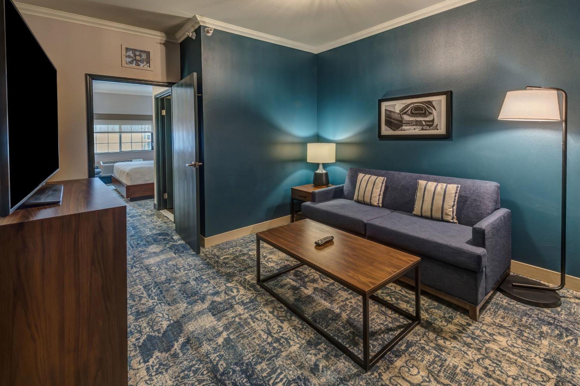 Four Points By Sheraton Anchorage Downtown Extérieur photo
